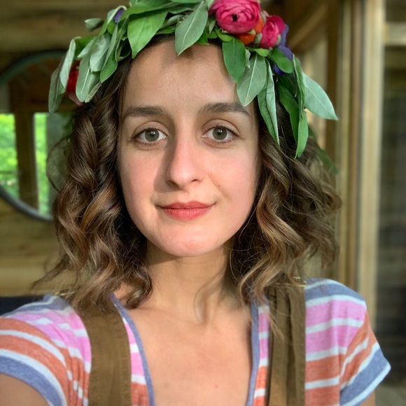 Meet your Posher, Rose - Picture 2 of 3